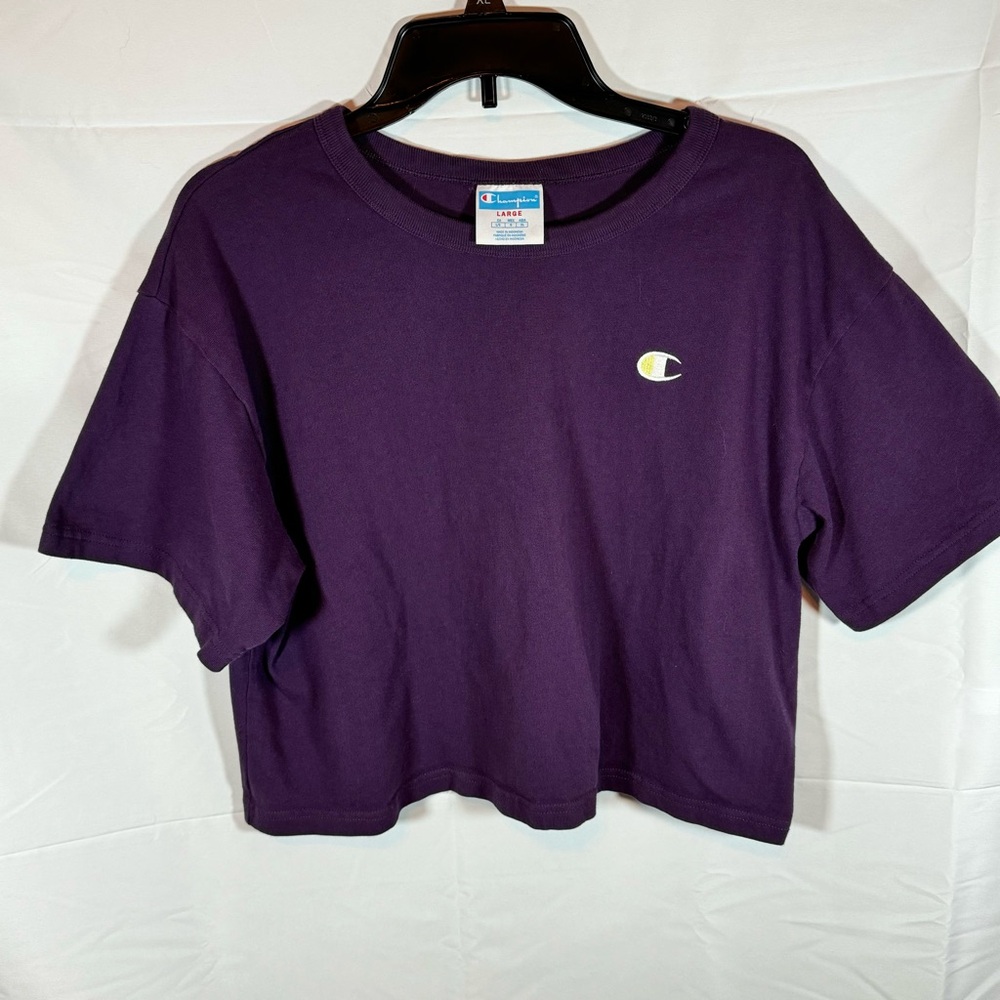 Women 100% Authentic Champion Cropped T-shirt Size Large